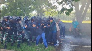 Antisipasi Kerusuhan, Lantamal VI Makassar Adakan Latihan Penanggulangan Huru Hara