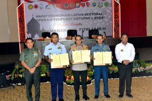 Danlantamal VI Laksanakan Penandatanganan PKS Antara Polda Sulsel dengan Lantamal VI Makassar