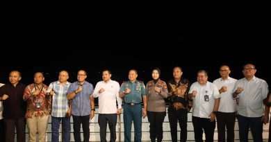 Nikmat Indahnya Laut Kota Makassar, Danlantamal VI Hadiri Coffee Sunset Pelindo Regional 4