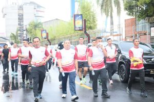 Danlantamal VI Ikuti Bhayangkara RunPeringatan Hari Bhayangkara ke-79 tahun 2025