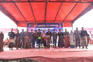 Wadan Lantamal VI Hadiri Semarak Pesta Rakyat Nelayan HUT Karaeng Loe Jamarang Tahun 2025 di KBN Jamarang 